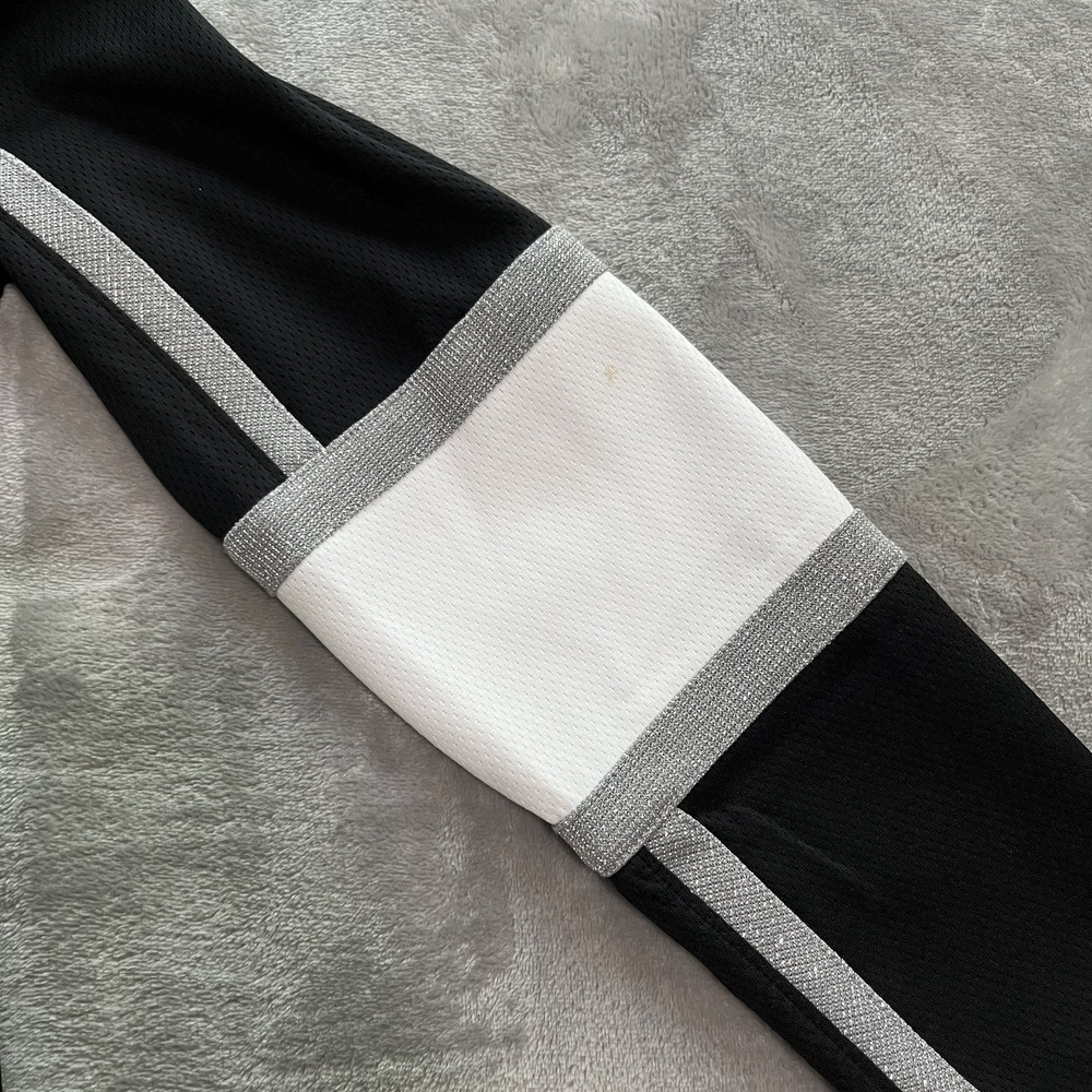 Los Angeles Kings Jersey Womens Small NHL Hockey Fanatics 2023 Polyester - Picture 7 of 16